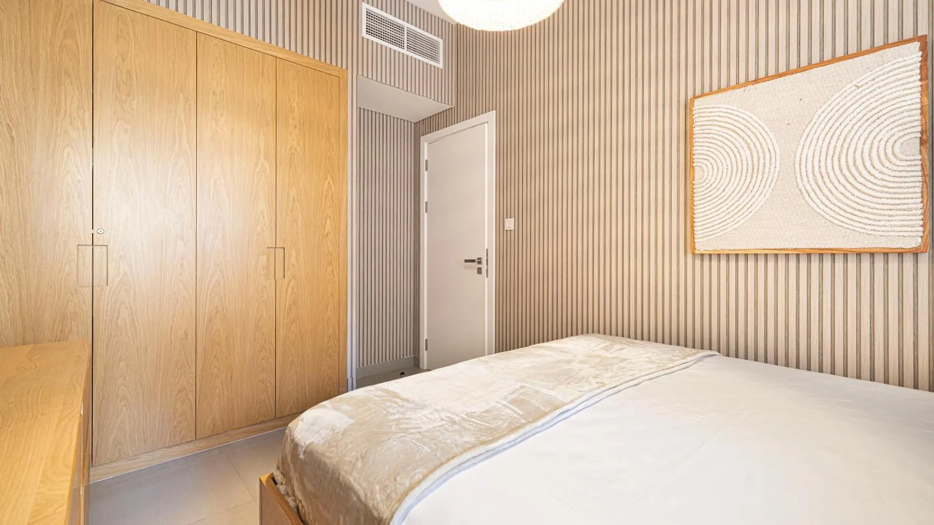 1Br Timber Retreat With Balcony Apartment Sharjah 0*,  United Arab Emirates