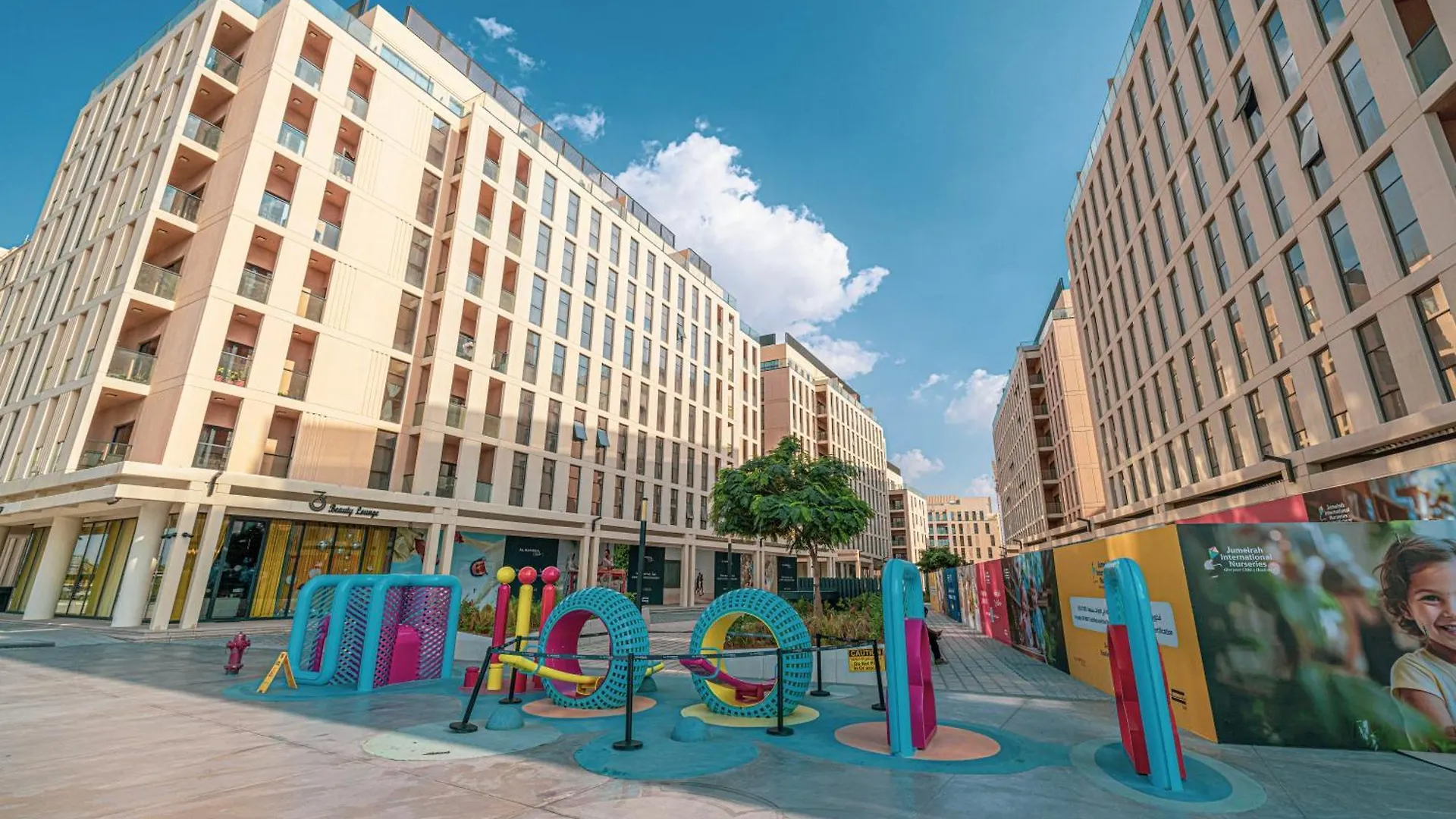 1Br Timber Retreat With Balcony Apartment Sharjah